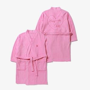 bts boy with luv robe 01